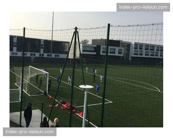 法国足协启动“草根教练培训计划”，覆盖所有法甲俱乐部